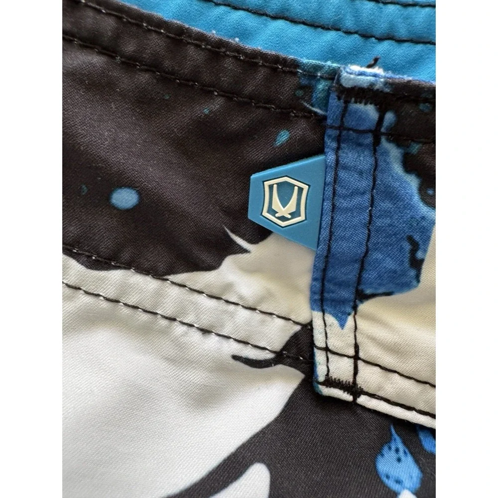 Redsand Board Shorts Floral Blue‎ Black White Swim Trunks Size XL Aloha Beachd